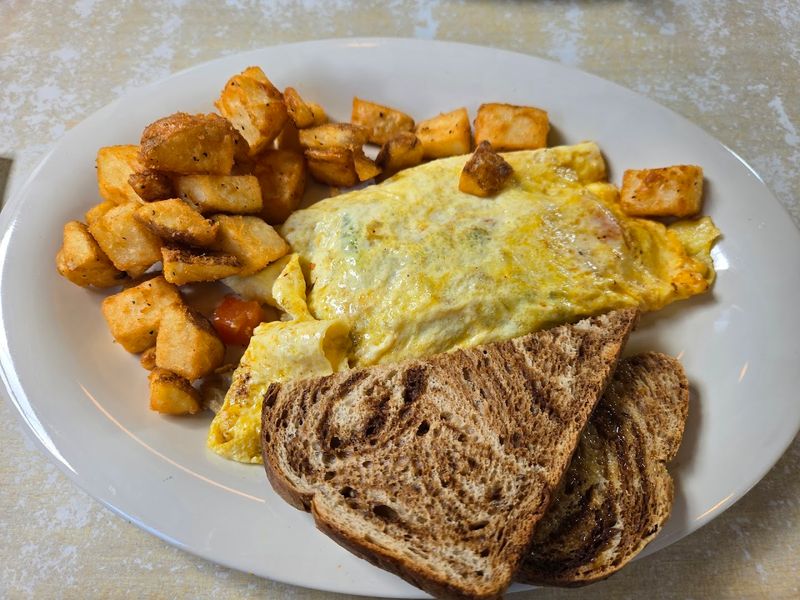 Breakfast Sandwiches That Earn Repeat Visits