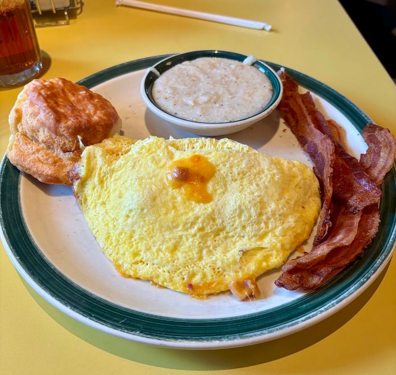 Breakfast That Starts Your Day Off Strong Breakfast That Starts Your Day Off Strong