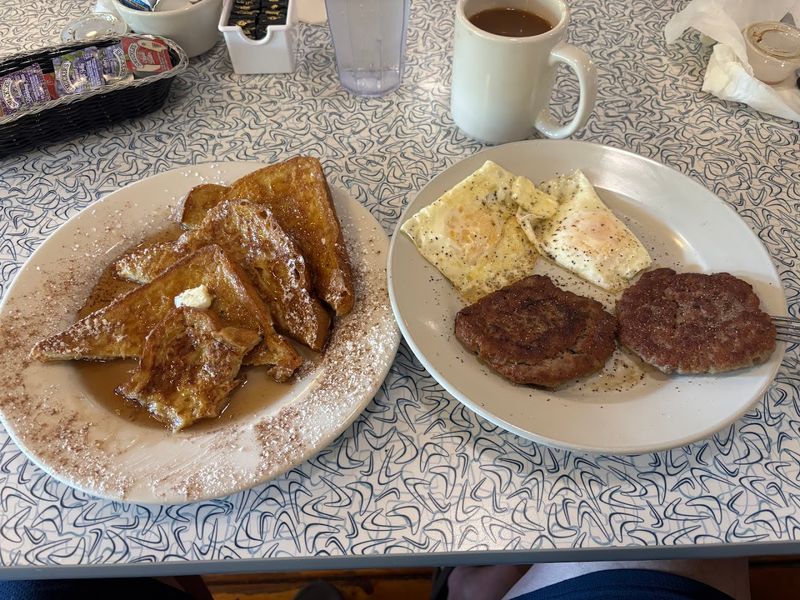 Breakfast That Starts the Mountain Morning Right