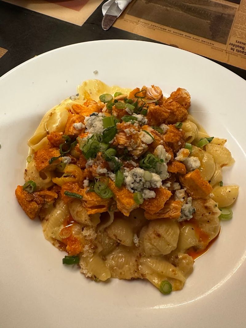 Brisket Mac and Cheese That Steals the Show