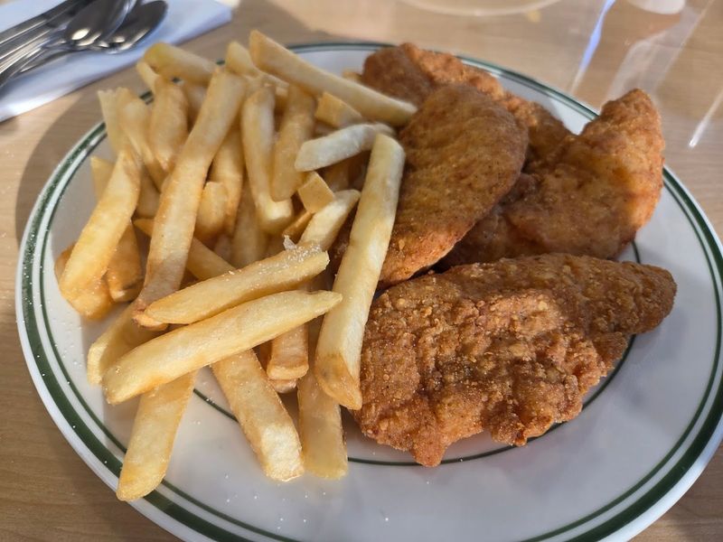 Broasted Chicken Dinner That Steals the Show