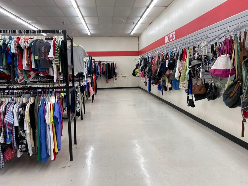 Budget-Friendly Shopping for People on Fixed Incomes