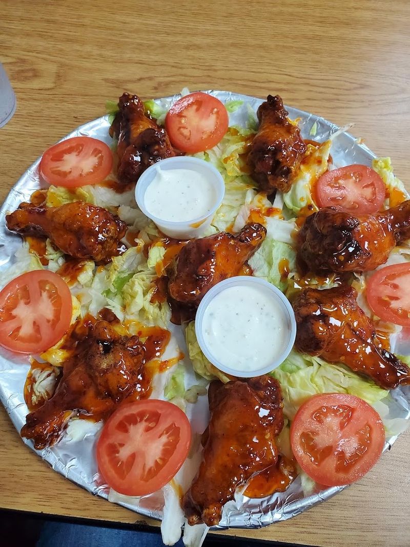 Buffalo Chicken Pizza That Brings the Heat