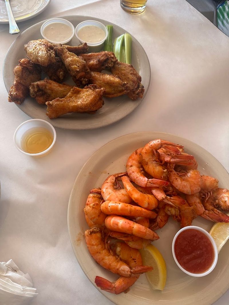 Buffalo Wings That Belong in the Conversation