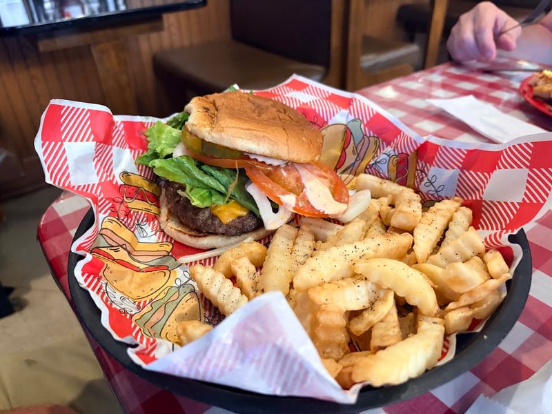 Burgers That Earn Their Own Fan Club Burgers That Earn Their Own Fan Club