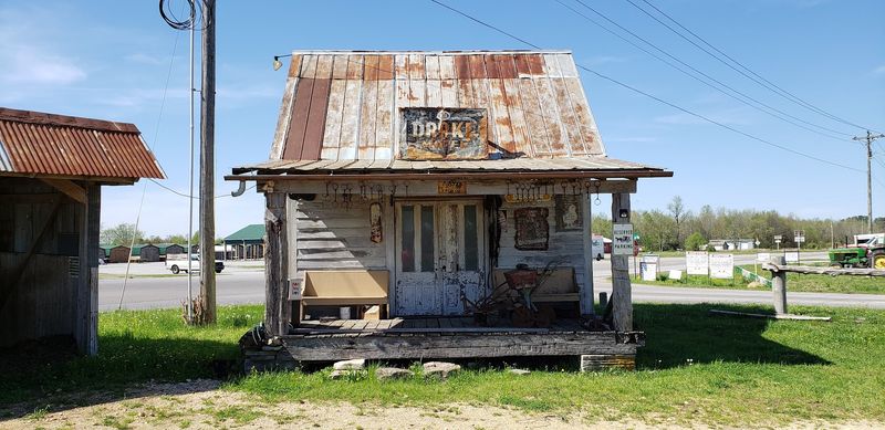 Buying Handcrafted Amish Furniture