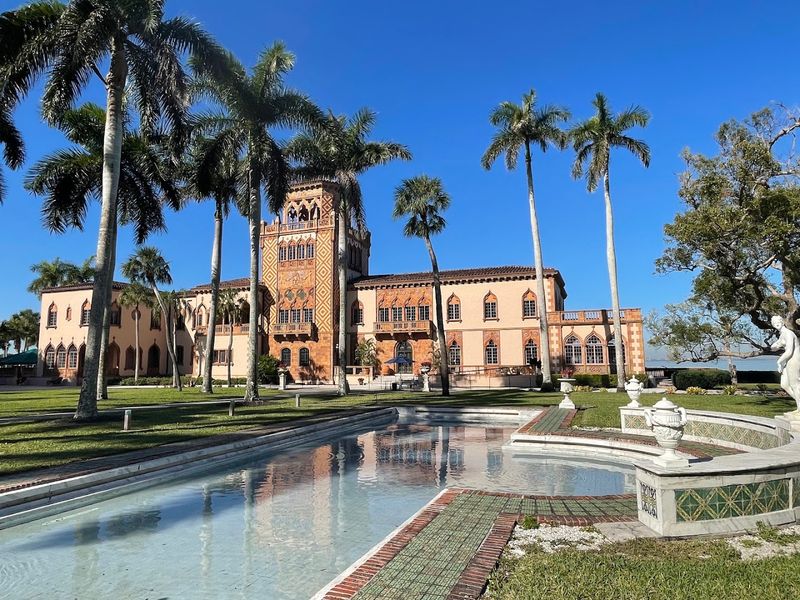 Ca' d'Zan: The Ringling Mansion on the Water