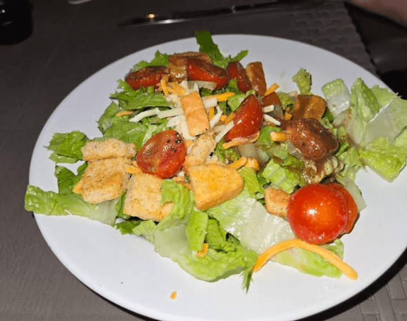 Caesar Salad That Actually Delivers