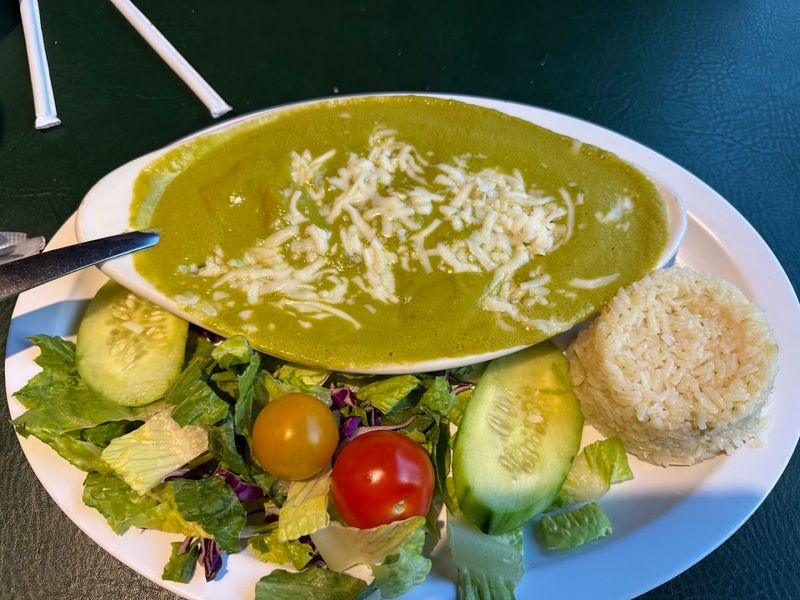 Camarones Culichi: A Creamy Green Sauce Dream