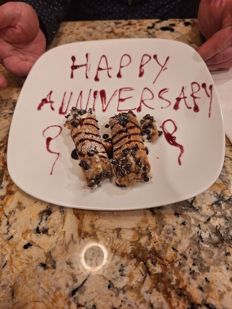 Cannoli That Come as a Sweet Surprise