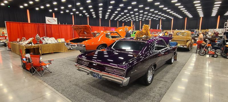 Car Shows That Turn the Parking Lot Into a Museum
