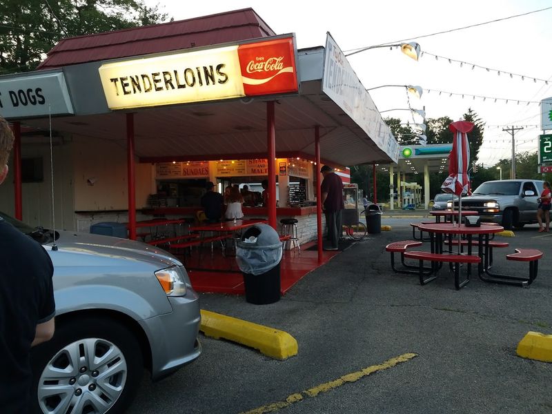 Carside Service After 5 PM: Old-School Cool