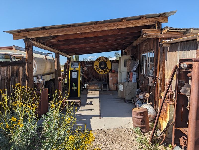 Cash Only Admission With an ATM on Site