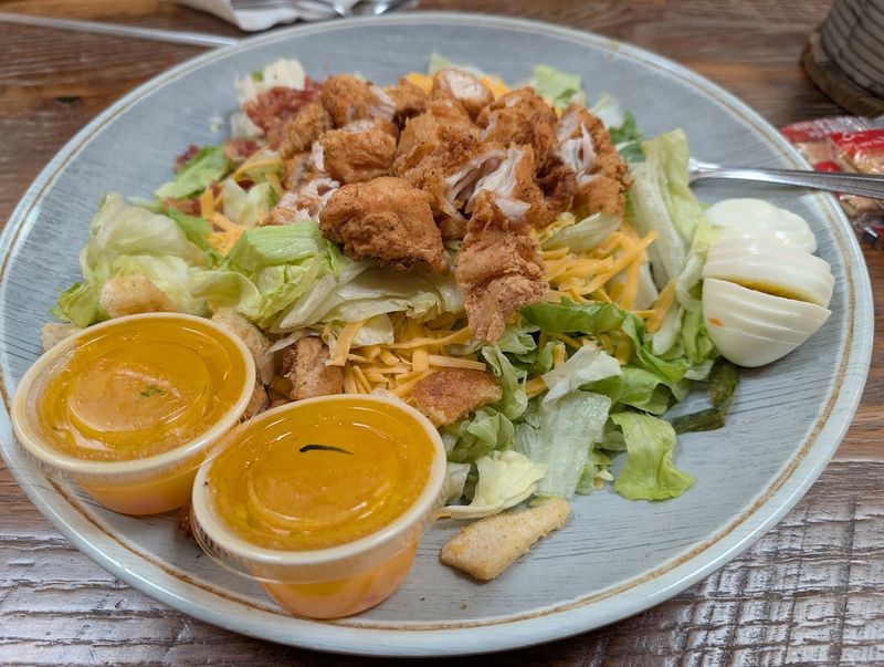Cashew Chicken Salad That Surprises Every First-Timer