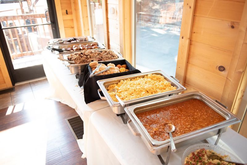 Catering That Goes Above and Beyond Catering That Goes Above and Beyond