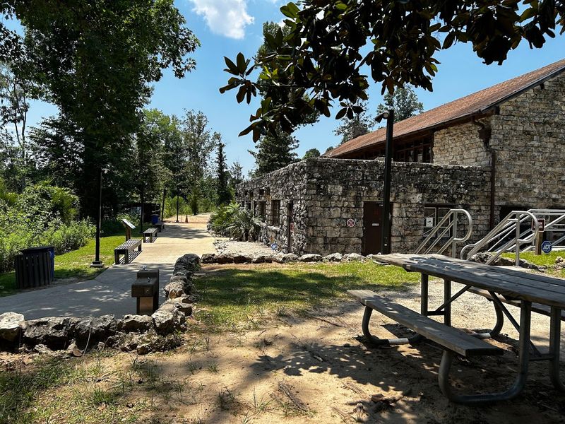 Caverns Cafe and Food Truck: Fueling Up After the Adventure