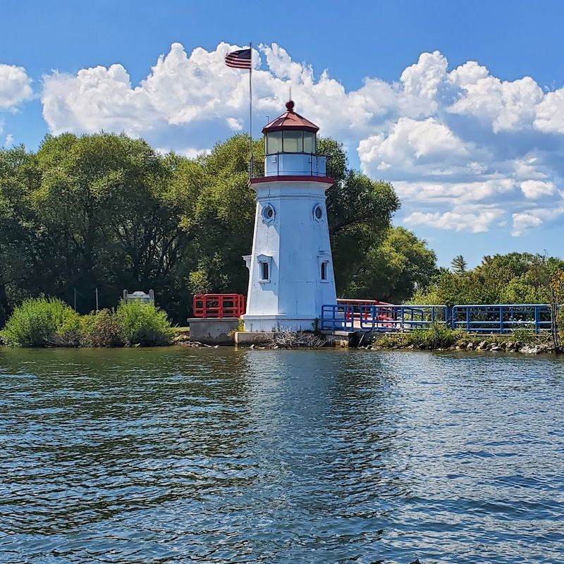 Cheboygan Lighthouse: A Beacon with a Story to Tell