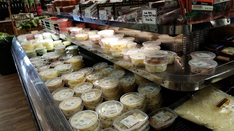 Cheeses and Cheese Dips Worth Stocking Up On