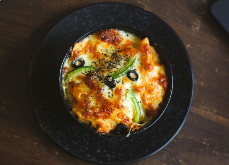 Cheesy baked pasta