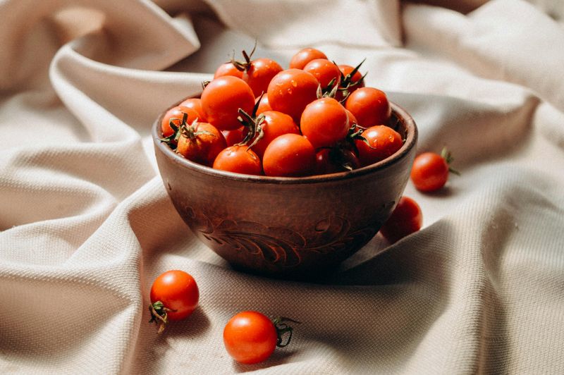 Cherry Tomatoes Cherry Tomatoes
