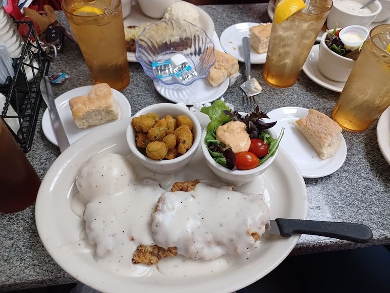 Chicken Fried Steak That Earns Its Legend Status