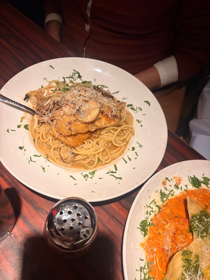 Chicken Marsala That Earns a Standing Ovation Chicken Marsala That Earns a Standing Ovation