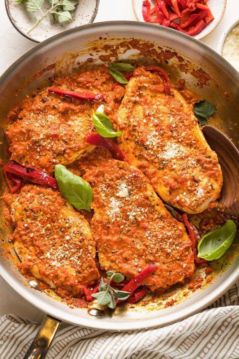 Chicken with roasted peppers