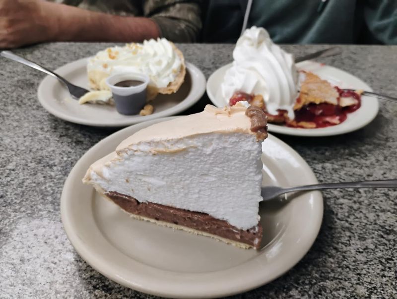 Chocolate Pie That Feels Like a Warm Hug