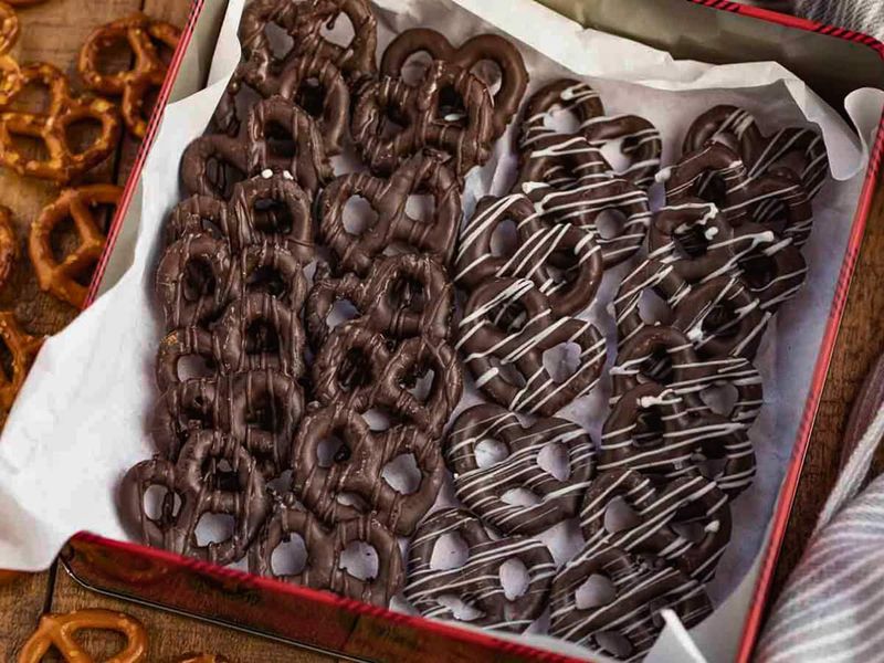 Chocolate Pretzels