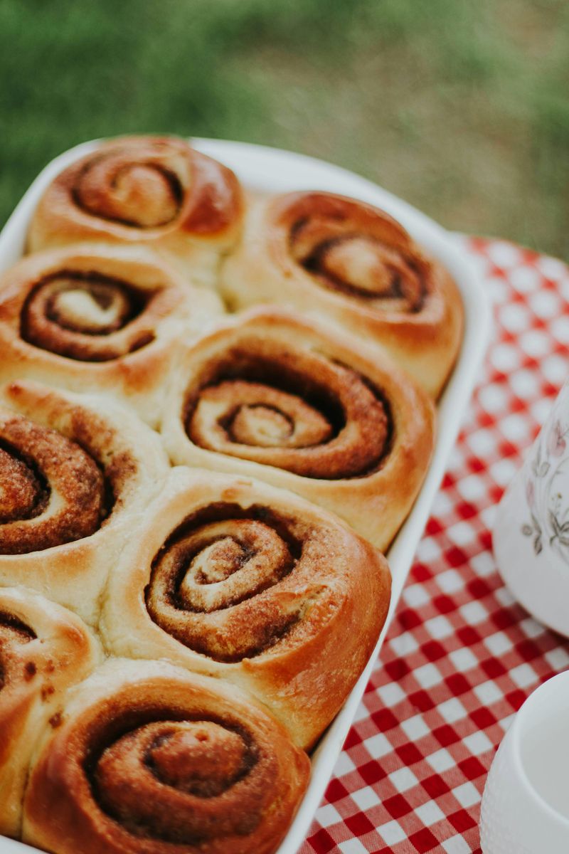Cinnamon rolls