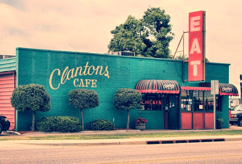 Clanton's Cafe - Vinita, Oklahoma