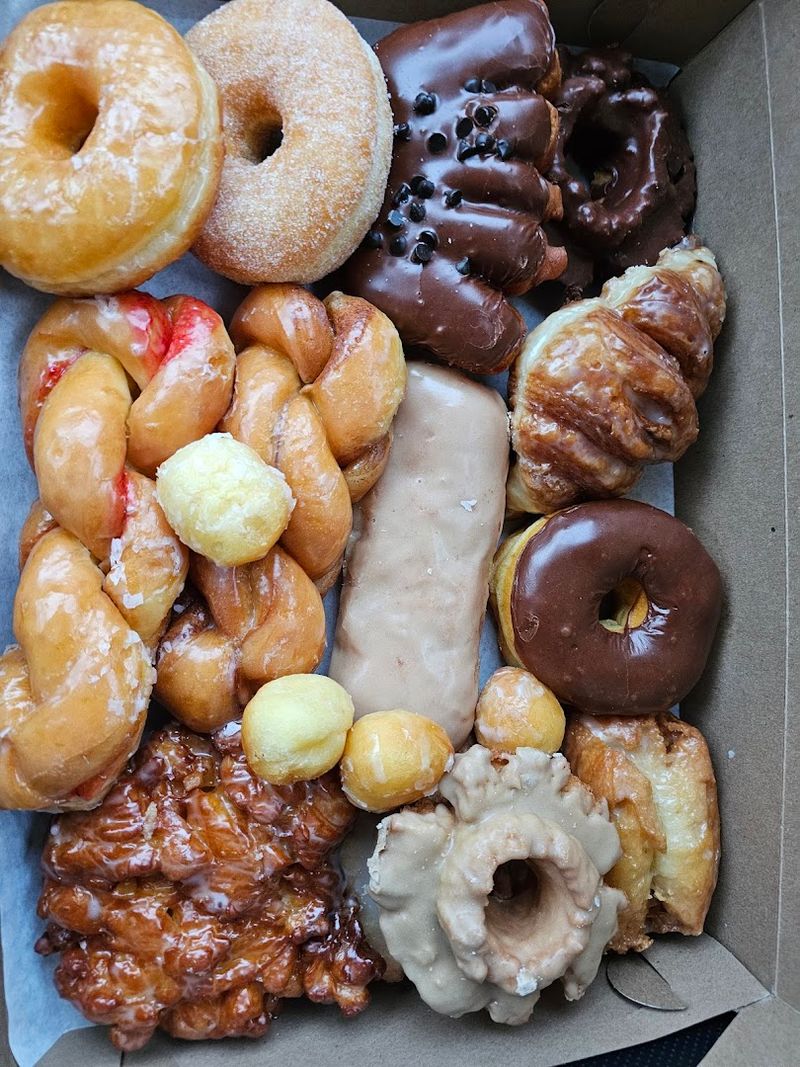 Classic Glazed Donuts That Melt in Your Mouth