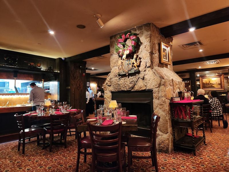 Classic Steakhouse Atmosphere Worth Savoring
