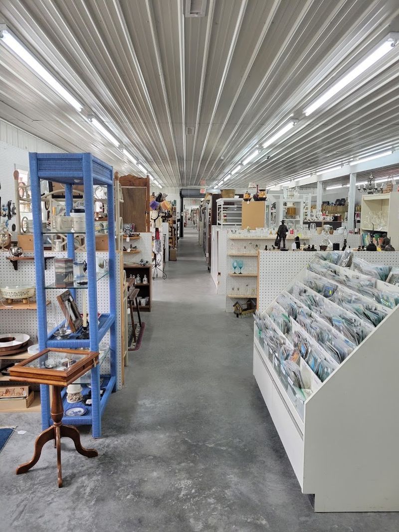 Clean, Well-Lit, and Organized Enough to Actually Enjoy Shopping Clean, Well-Lit, and Organized Enough to Actually Enjoy Shopping