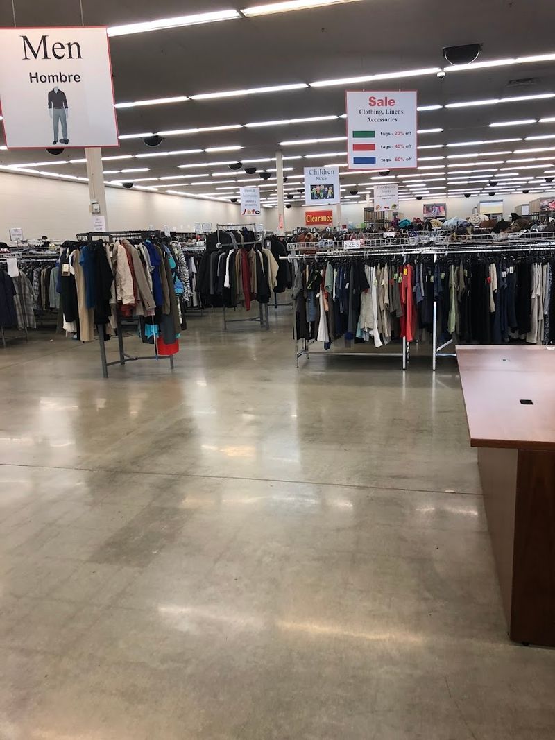 Clothing Prices That Make Your Wallet Happy Clothing Prices That Make Your Wallet Happy