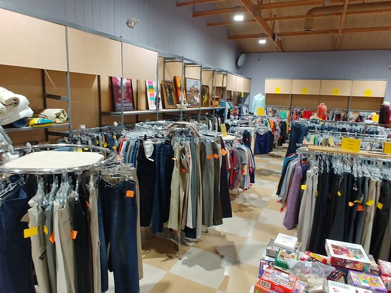 Clothing Racks Worth Every Minute of Browsing Clothing Racks Worth Every Minute of Browsing