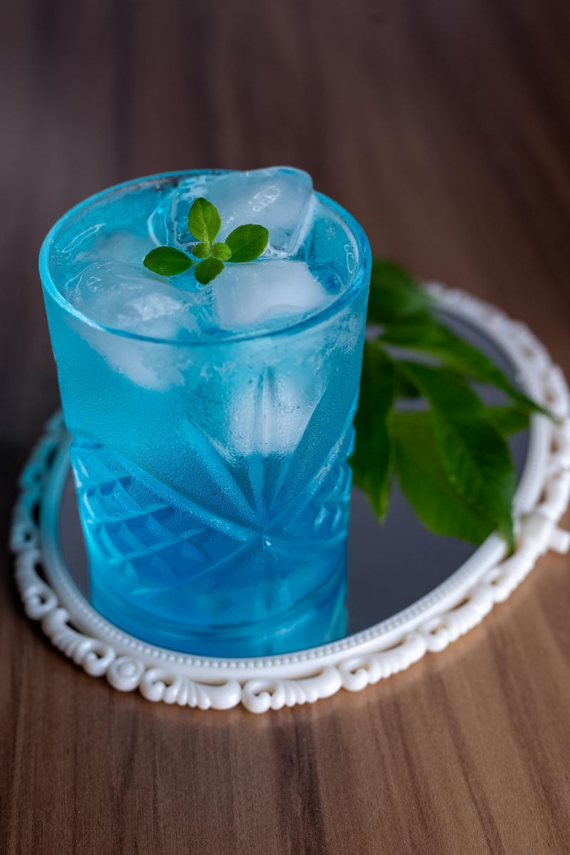 Cocktail ice