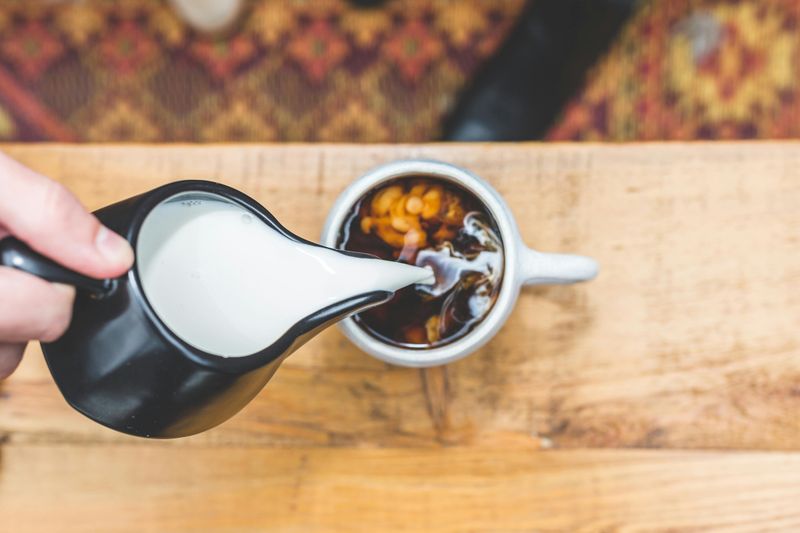 Coffee creamer