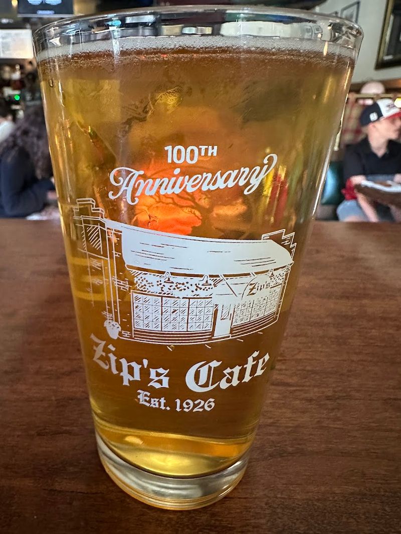 Cold Beer on Tap in a Perfectly Laid-Back Setting