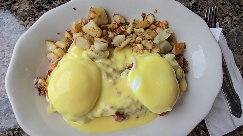 Colonie Diner - Albany, New York Colonie Diner - Albany, New York