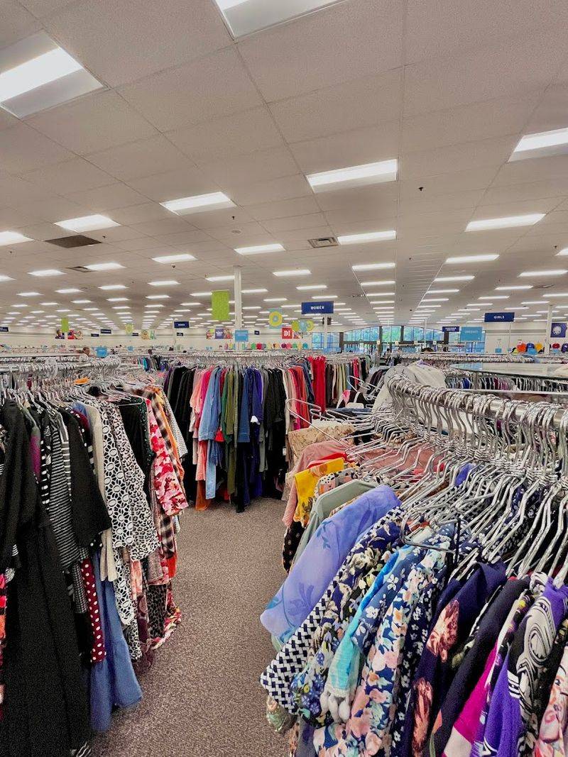 Color-Coded Clothing That Makes Shopping a Breeze