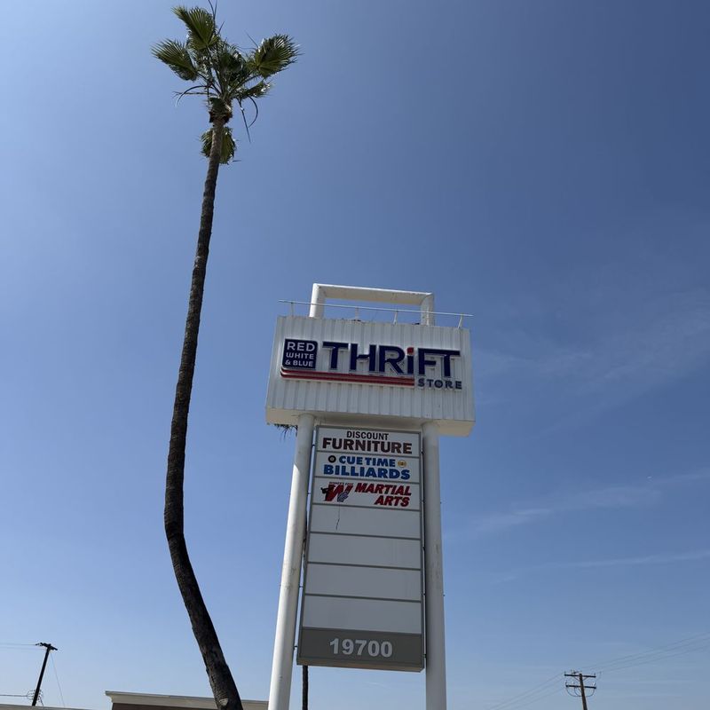 Community Roots That Make Shopping Feel Meaningful