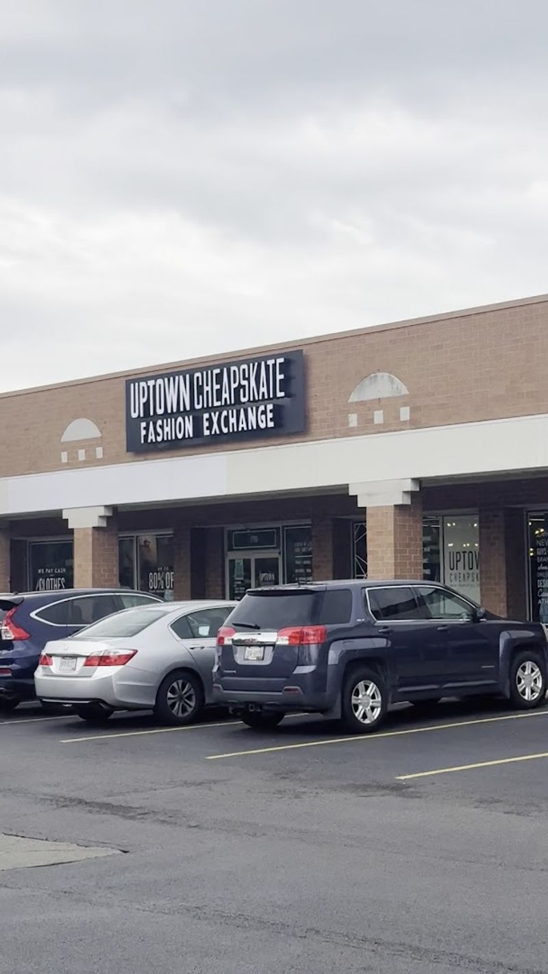 Convenient Hours and Easy-to-Find Location Convenient Hours and Easy-to-Find Location
