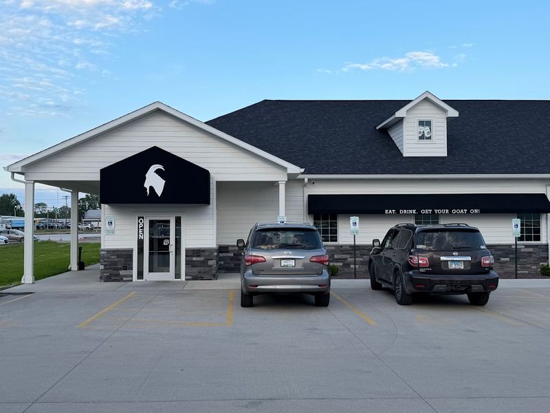 Convenient Hours and Location That Make Every Stop Easy
