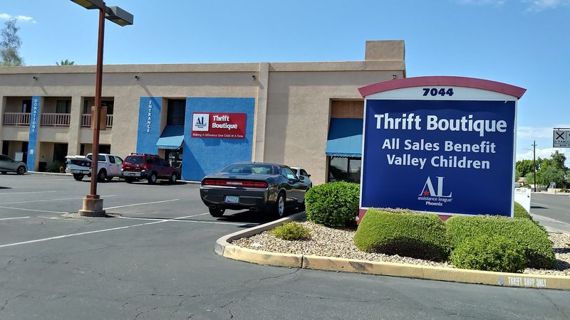 Convenient Location With Plenty of Parking
