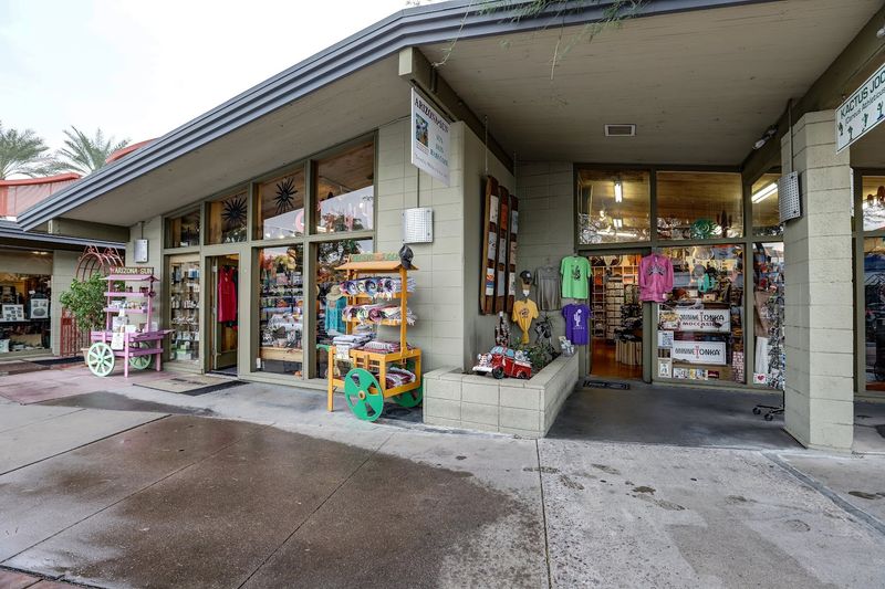 Convenient Location in Old Town Scottsdale