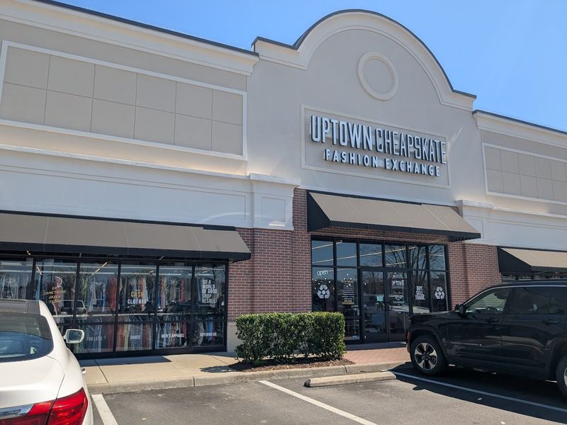 Convenient Virginia Beach Location and Hours