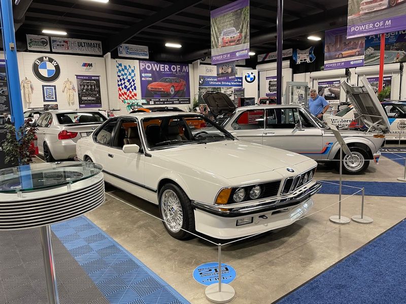 Conveniently Located Near the BMW Zentrum and Performance Center
