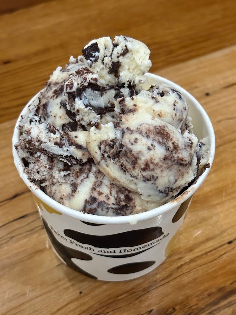 Cook's Farm Dairy - Ortonville, Michigan
