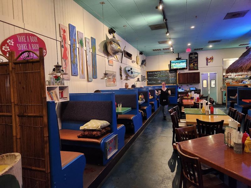 Cool, Relaxed Atmosphere With a Vacation Vibe